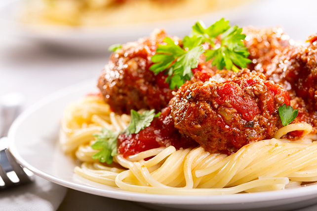pasta with meatballs and parsley